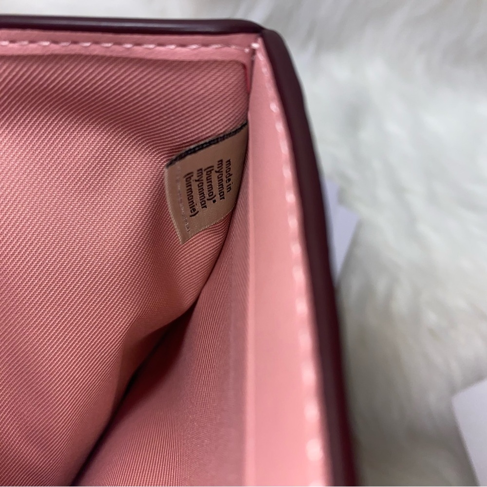 Coach 💗 Medium Corner Zip Wallet In Signature Leather New Pink Petal - Picture 6 of 10